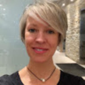 Meet your Posher, Genny